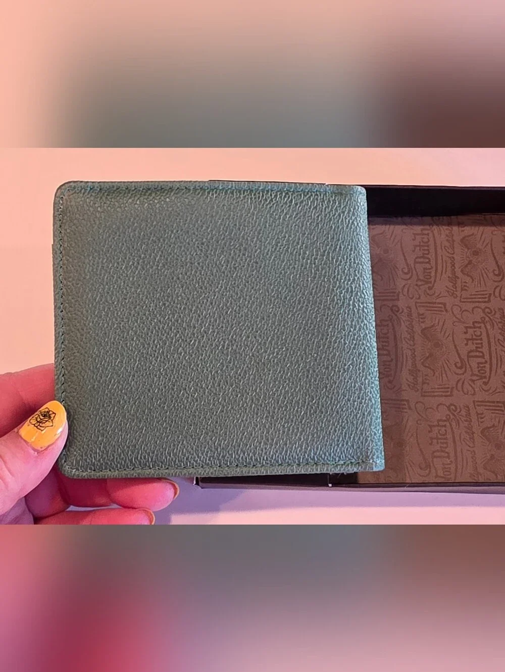 🆕️ `Brand NEW Von Dutch Green Wallet with Yellow Logo